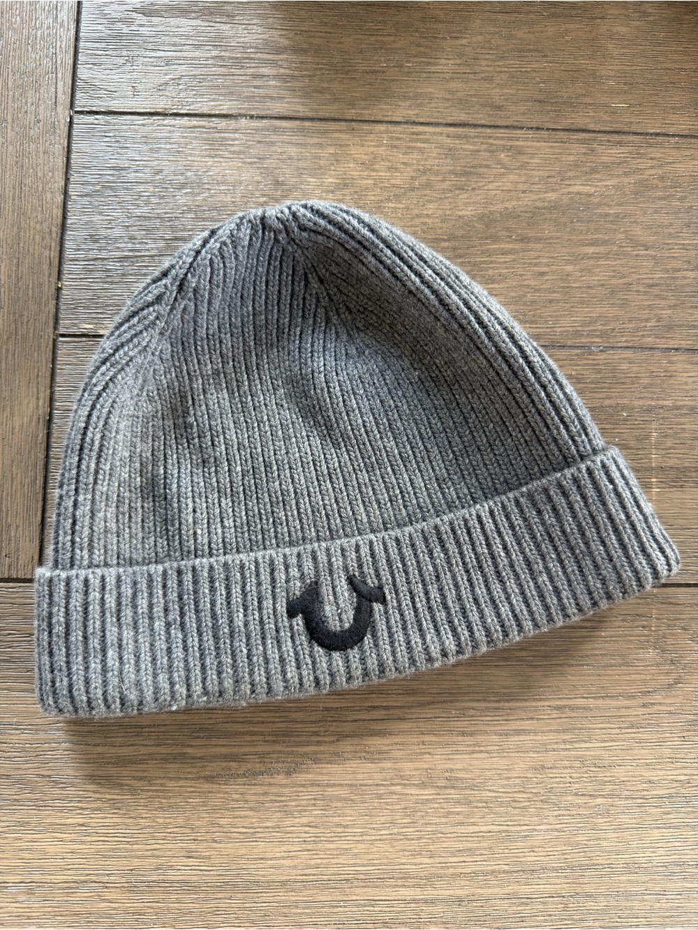 Men's Gray Knit Beanie with Subtle Logo
